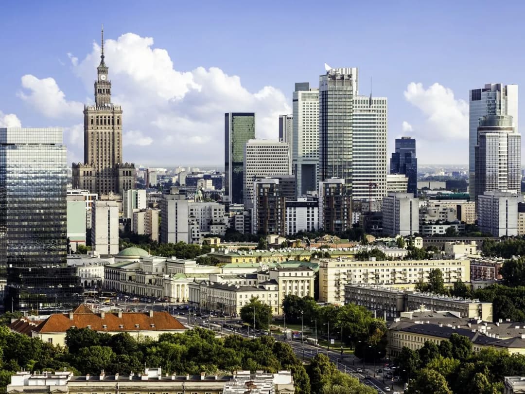 Ile pięter ma najwyższy budynek w Polsce? Zaskakujące fakty o Varso Tower